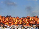 Highlight for Album: Oshkosh AirVenture 2004